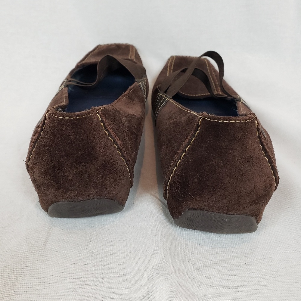 Aerosoles Suede Leather, Brown Slip Ons size 8W - Picture 3 of 8